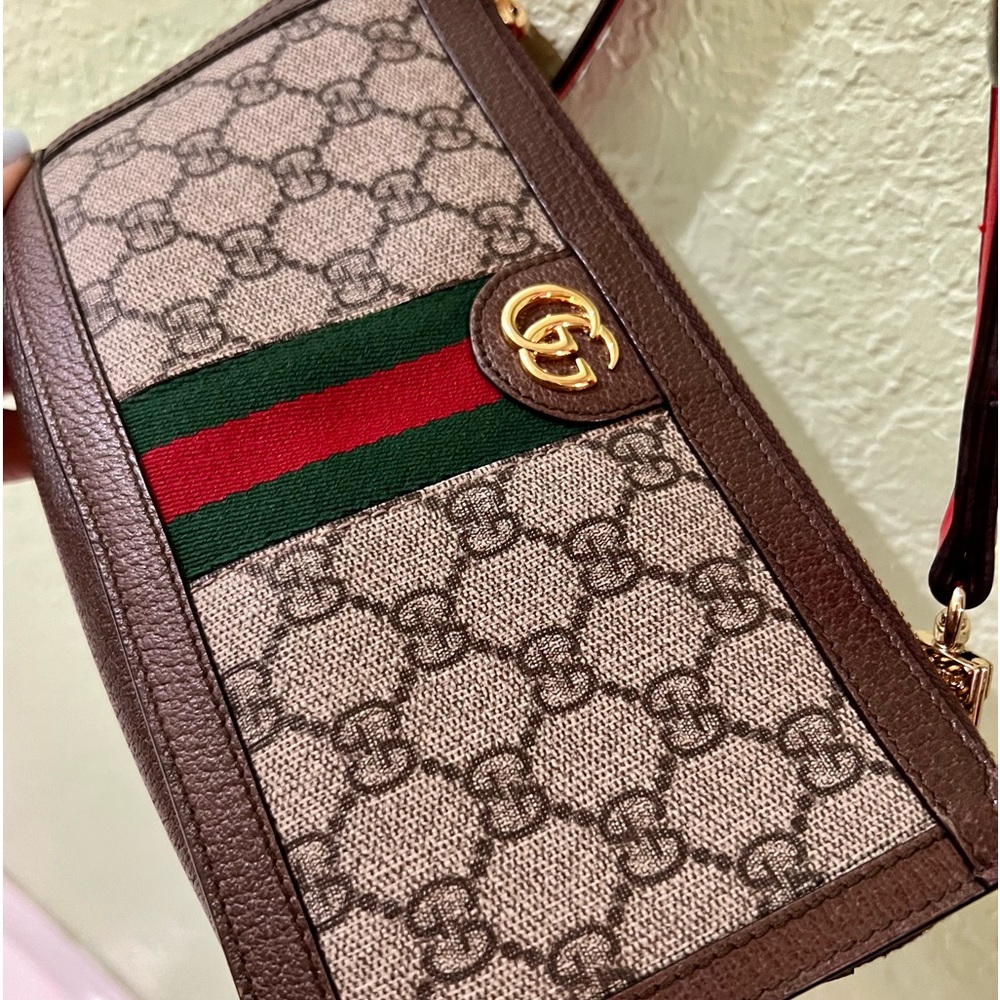 ❌👑✅PRICE FIRM✅AUTHENTIC Gucci GG Supreme Ophidia Wristlet - Picture 3 of 17